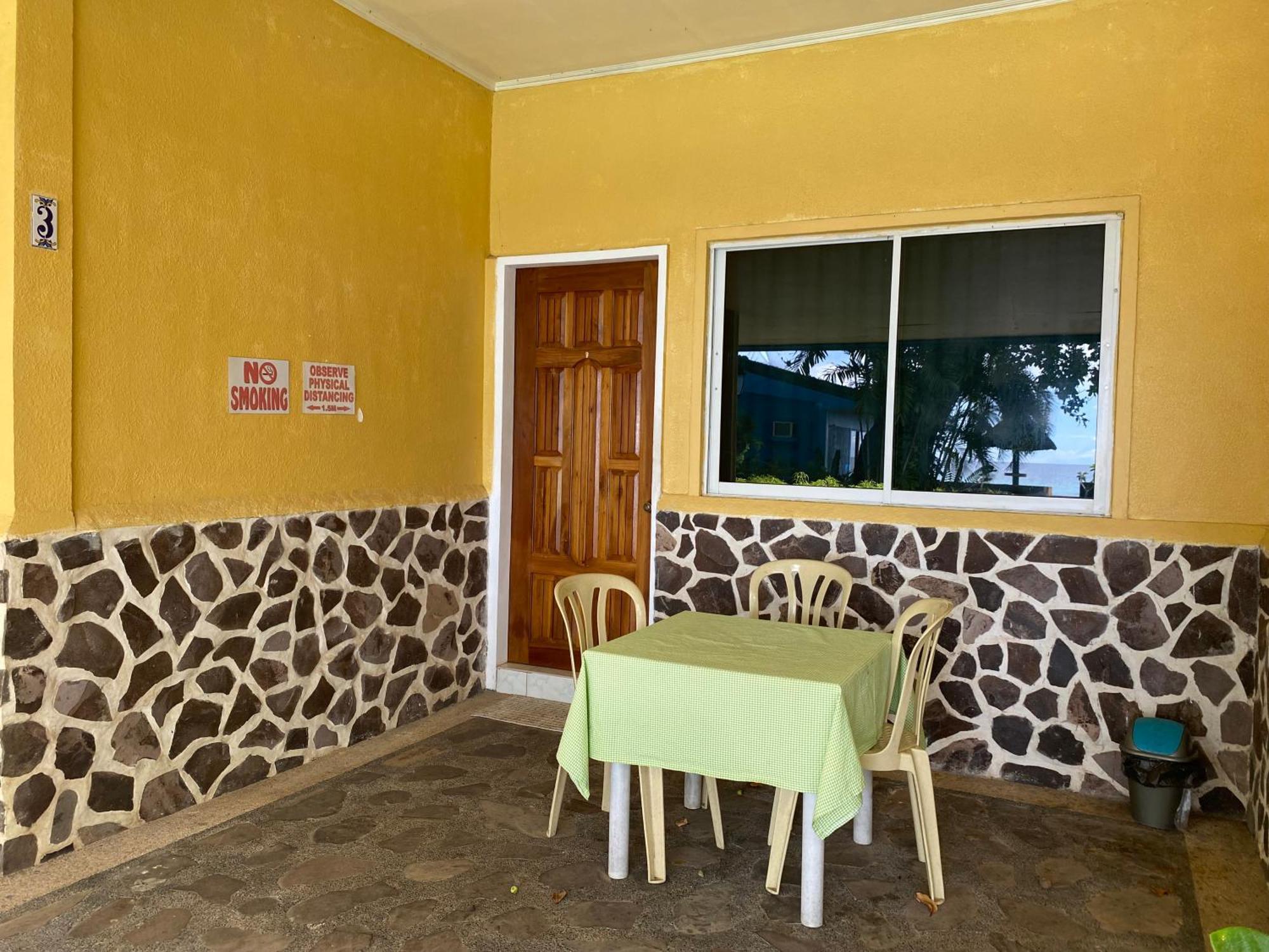 Camiguin Island Golden Sunset Beach Club Mambajao Esterno foto