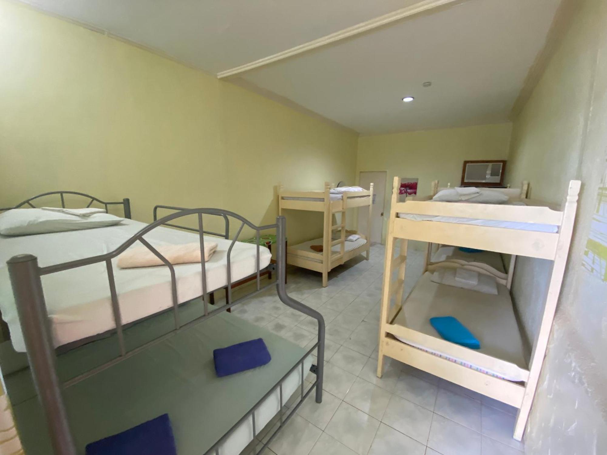 Camiguin Island Golden Sunset Beach Club Mambajao Esterno foto